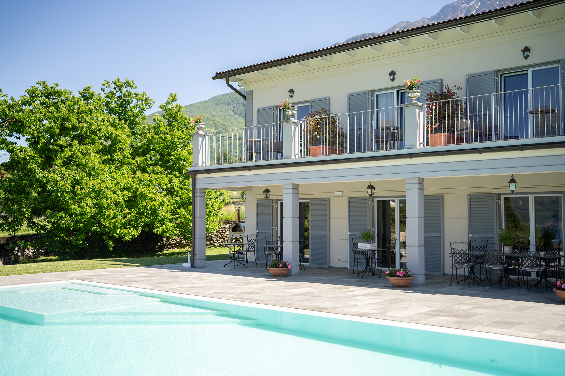 villa margherita esterno con piscina